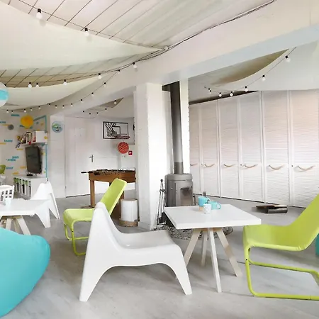 Apartment Premium Z Duzym Tarasem - Dom Nad Morzem Taras Widokowy Ze Strefa Wypoczynku, Sala Zabaw *